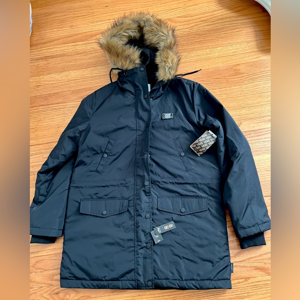 Brand new Vans MTE fur hood long black jacket size small